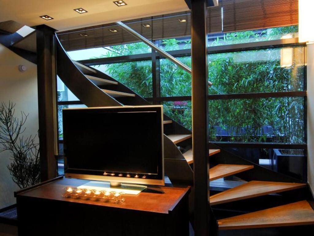Geneva’s Premier Accommodations: Unveiling Distinctive Comfort and Opulent Stays